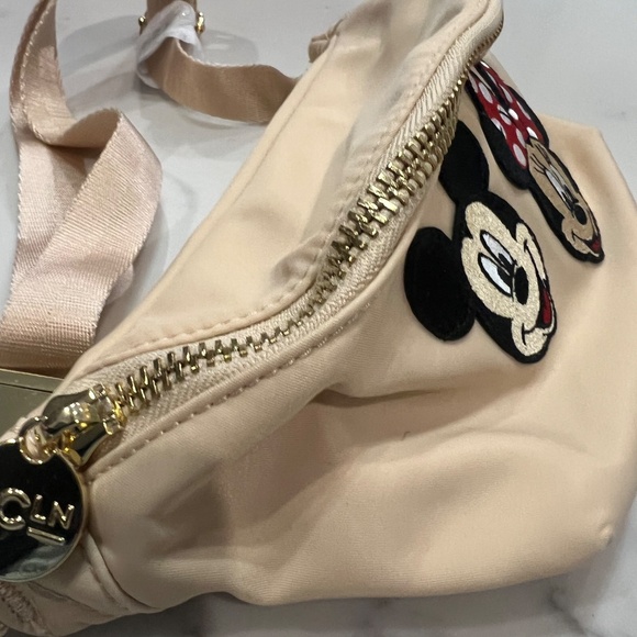 Stoney Clover Lane Fanny pack sand - Picture 2 of 5